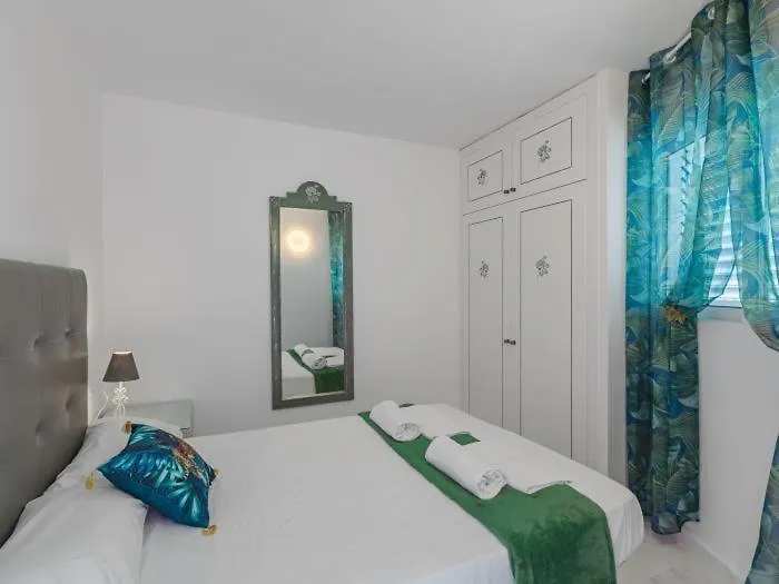 דירות פלאייה דה לאס אמריקס New Blue Seaside View Ponderosa, In Costa Adeje